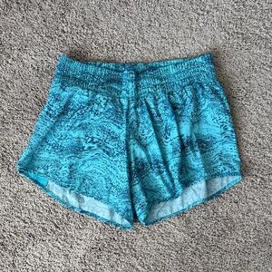 Rabbit Feelin’ Fine 4” short- women’s